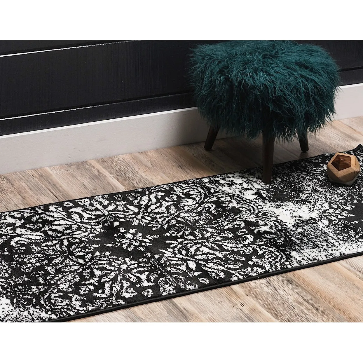 Transitional Fredo Collection Area Rug