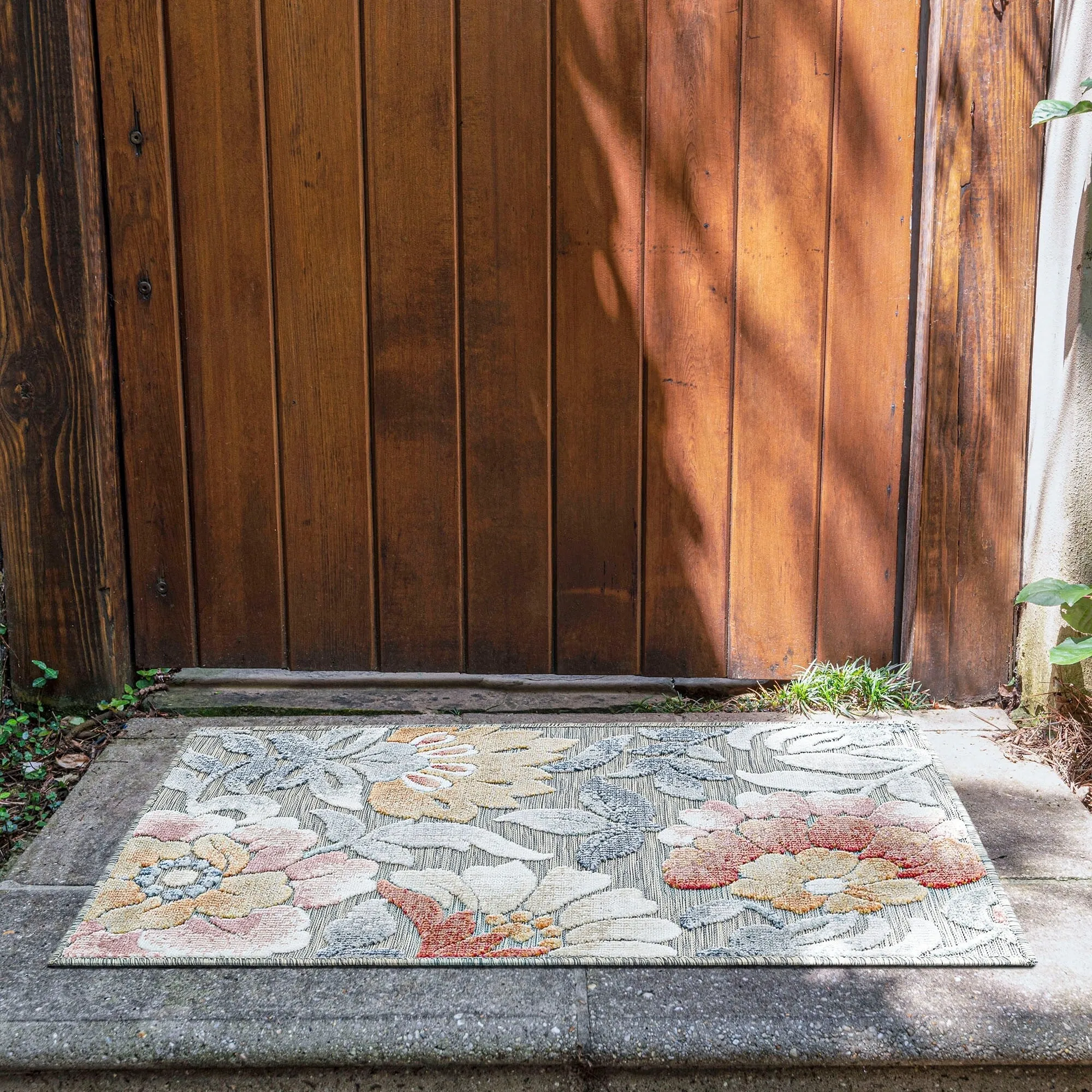 Tropicana Tropical Floral Indoor/Outdoor Area Rug