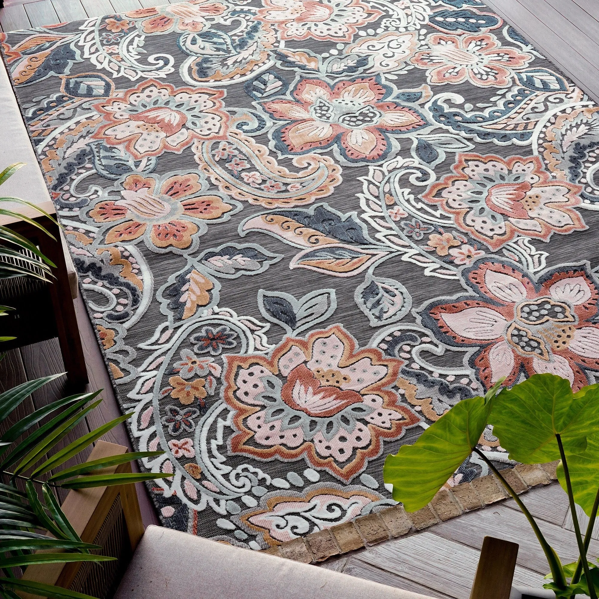 Tropicana Tropical Floral Indoor/Outdoor Area Rug