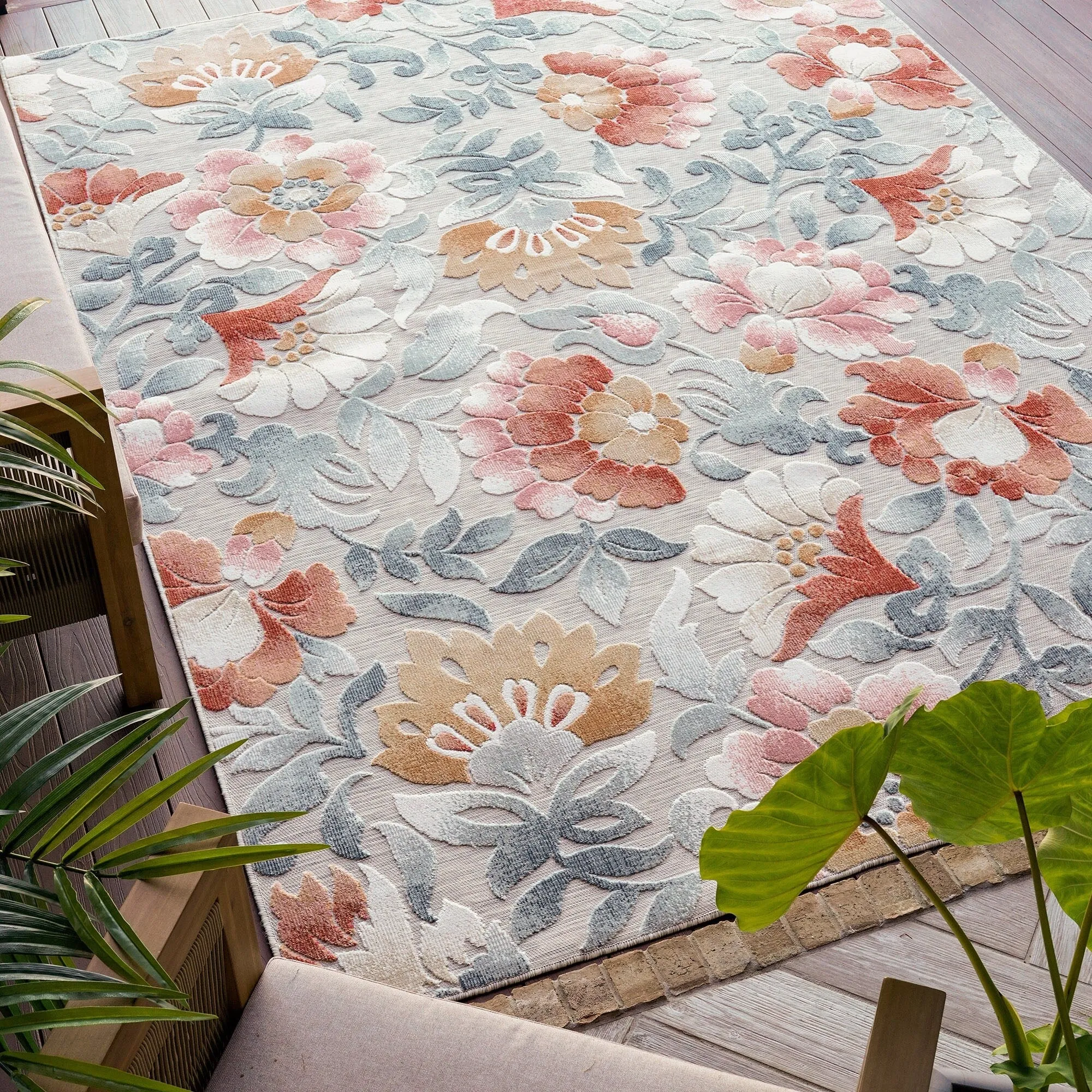 Tropicana Tropical Floral Indoor/Outdoor Area Rug
