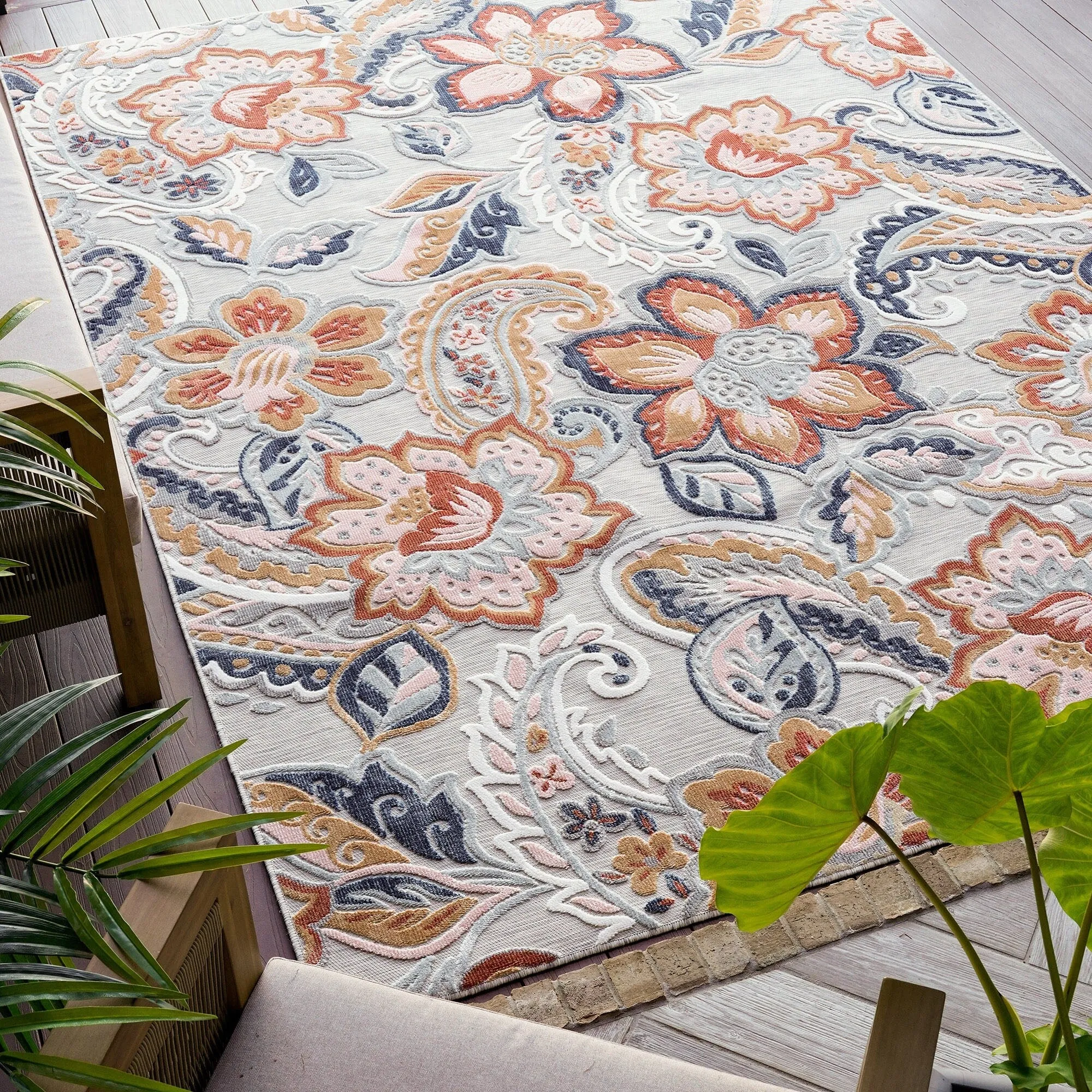 Tropicana Tropical Floral Indoor/Outdoor Area Rug