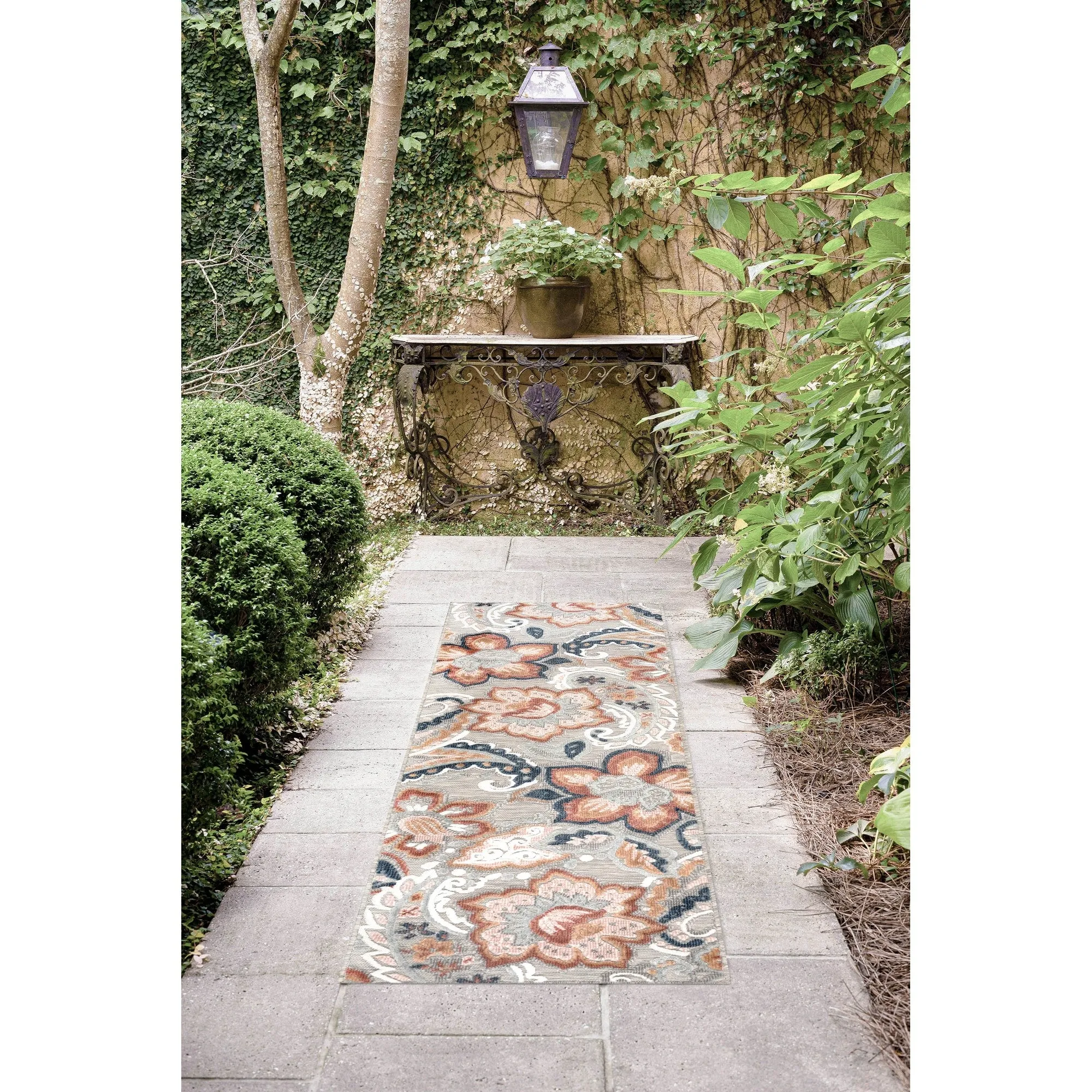 Tropicana Tropical Floral Indoor/Outdoor Area Rug