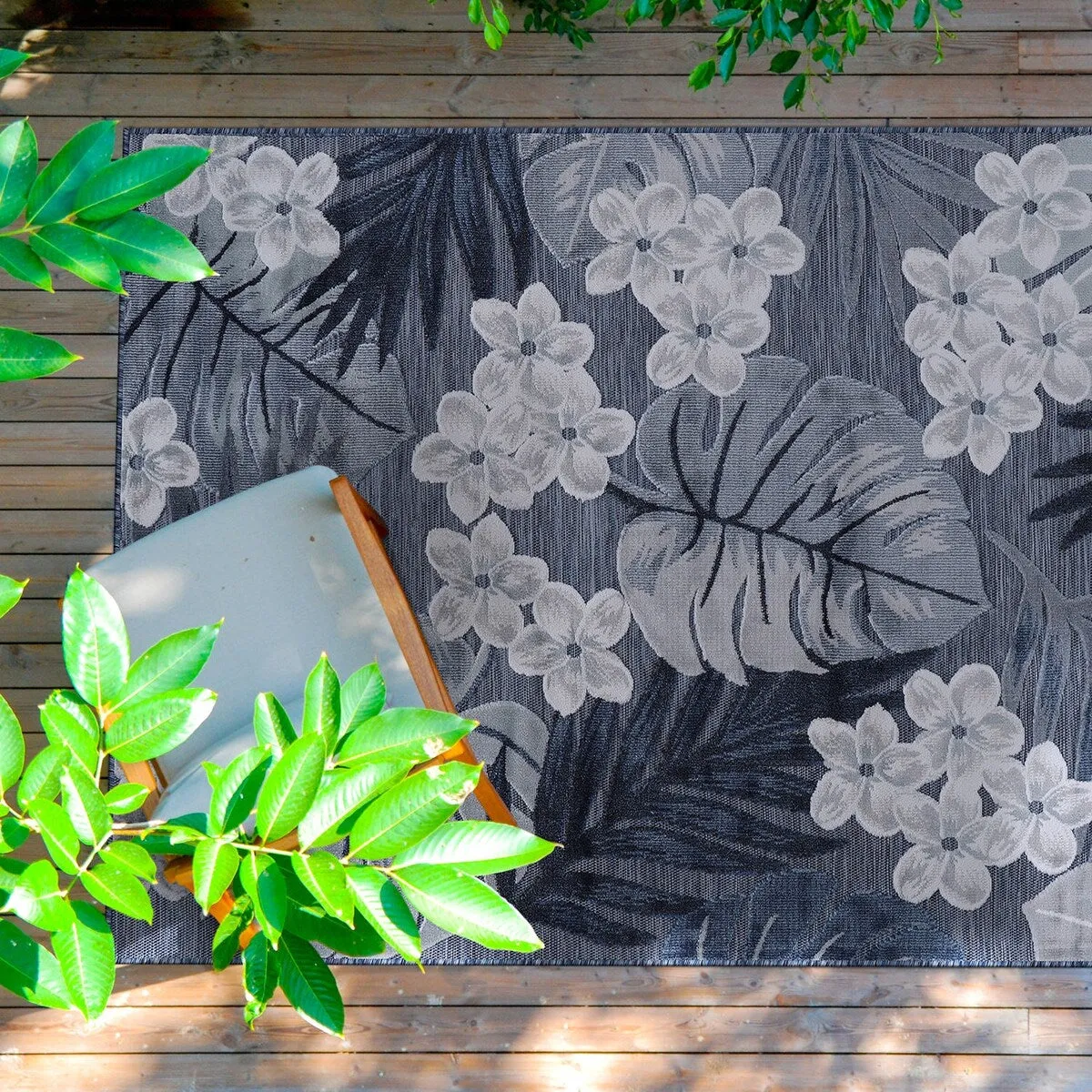 VILLADECOR Leaf Indoor Outdoor Area Rug Low High Pile Rugs For Patio