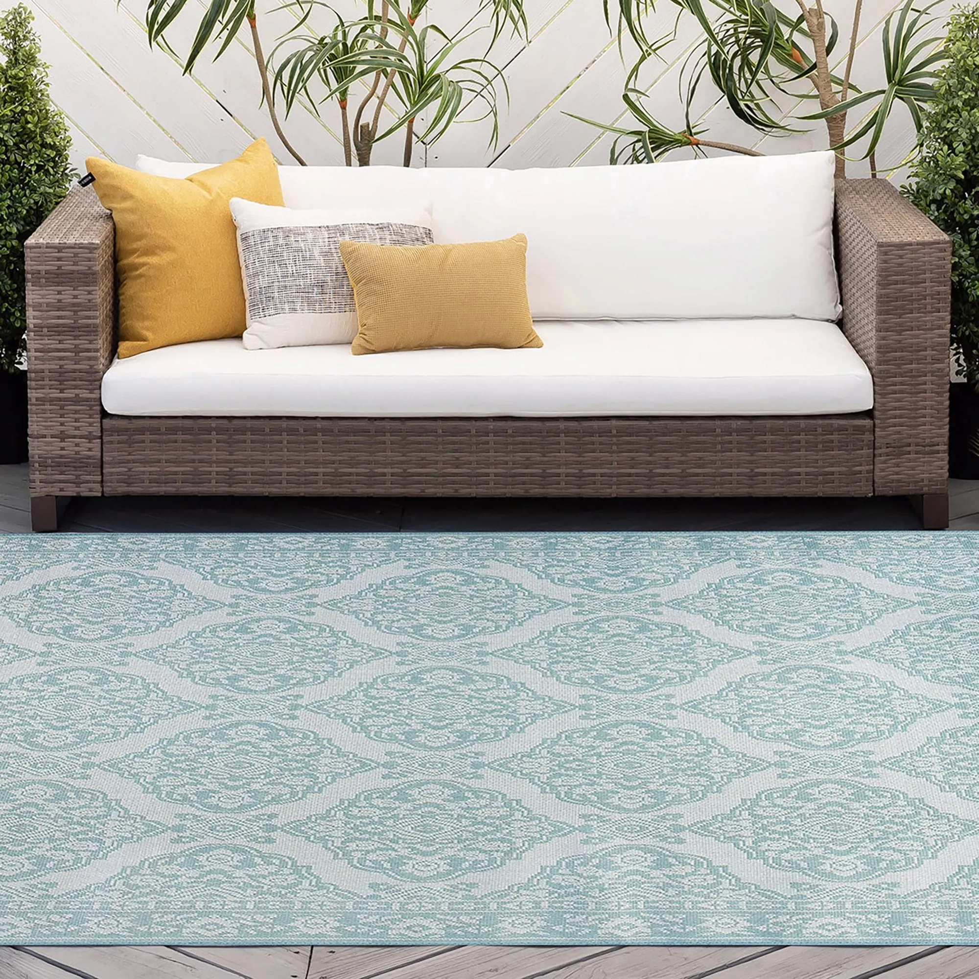 Vision French Country Floral Indoor/Outdoor Area Rug