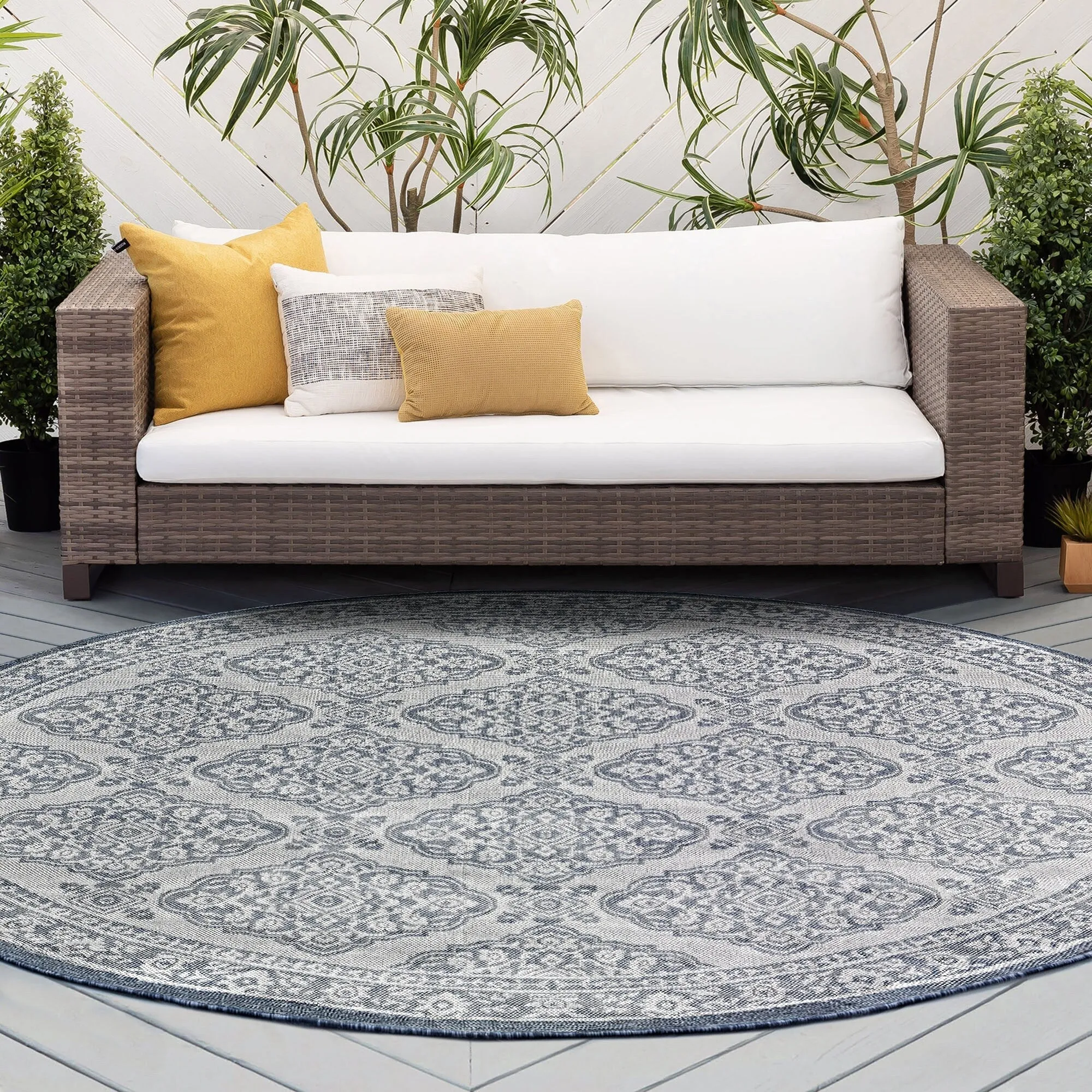 Vision French Country Floral Indoor/Outdoor Area Rug