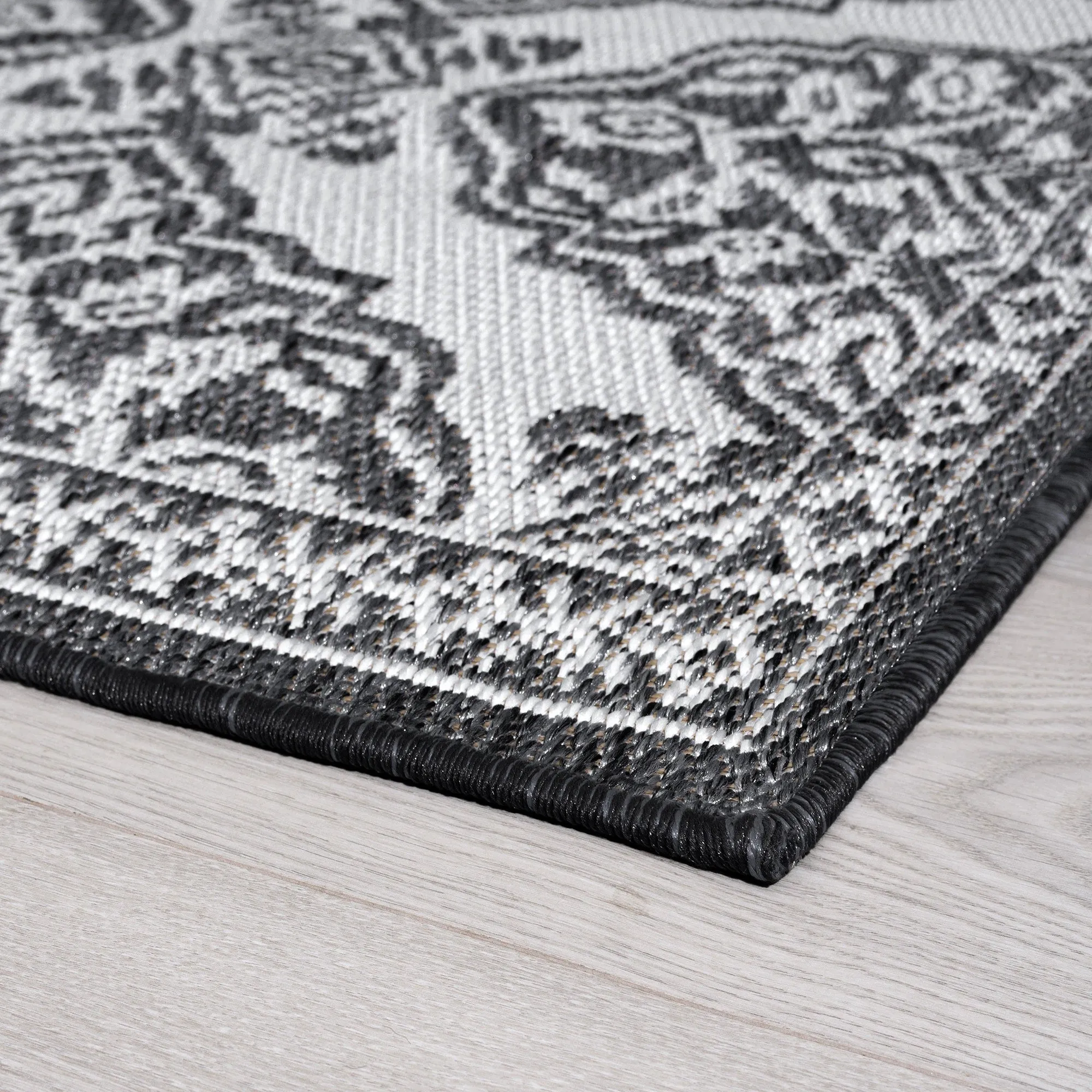 Vision French Country Floral Indoor/Outdoor Area Rug