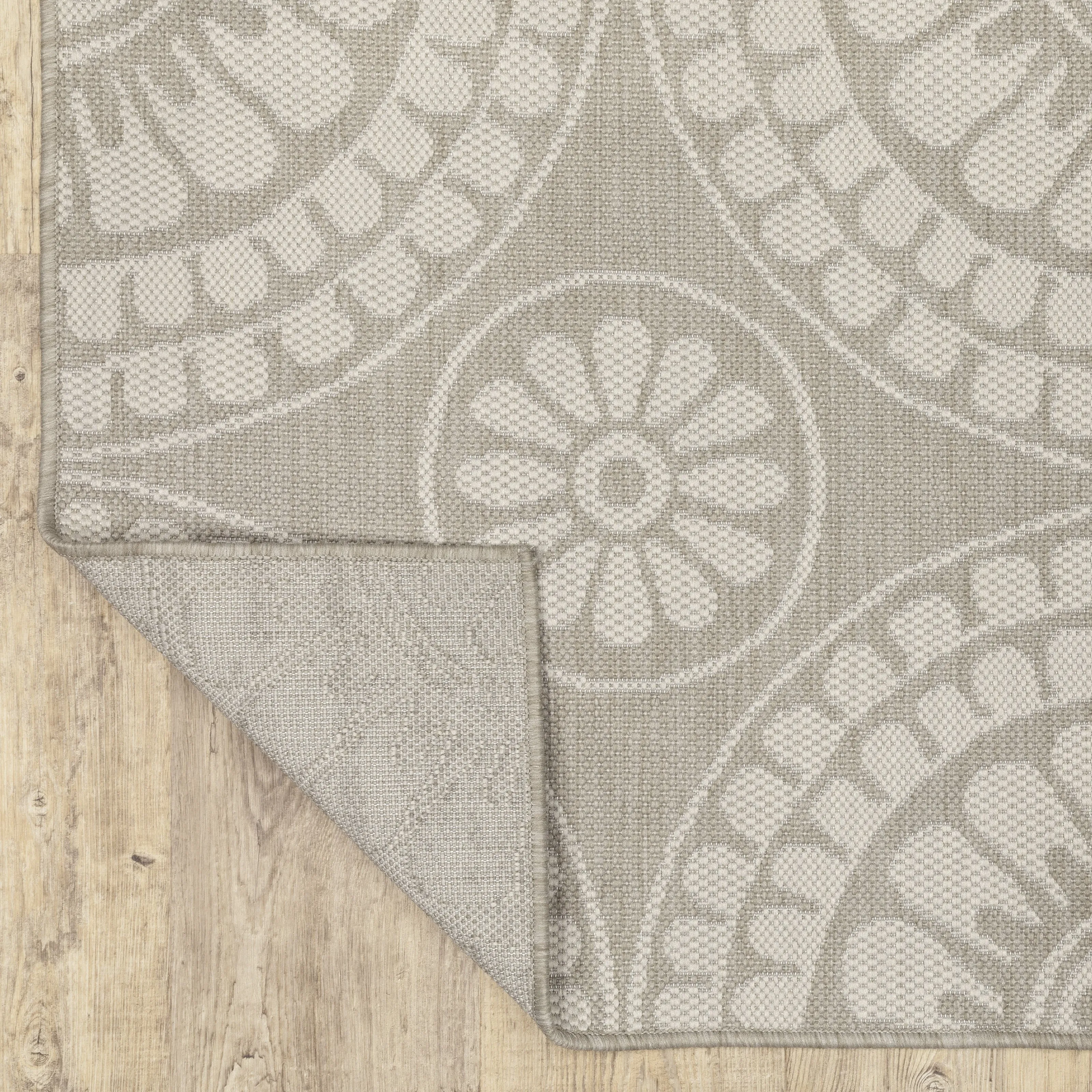 Vista Home Palmetto Floral Medallion Indoor/ Outdoor Area Rug