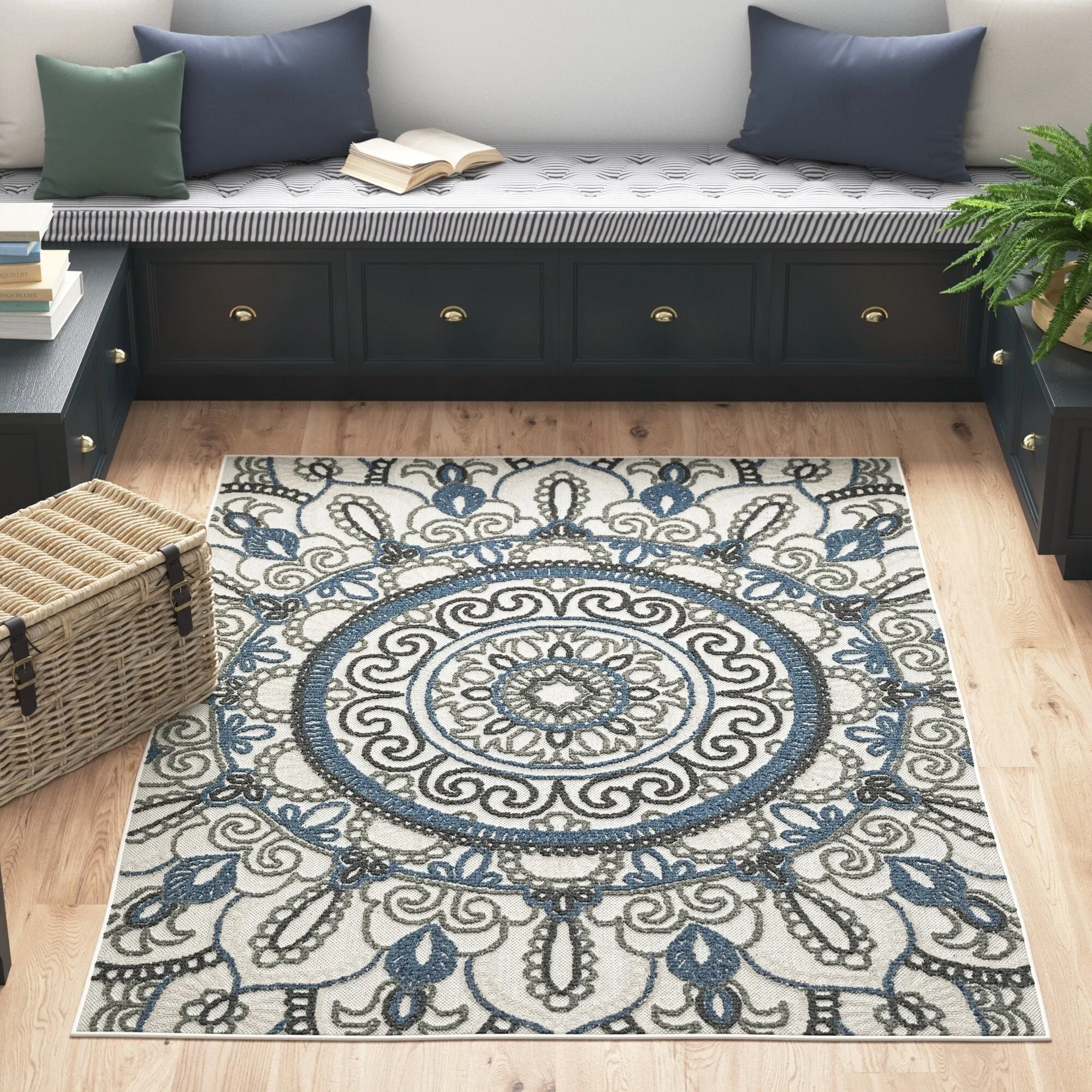 Vista Home Talcot Bohemian Medallion Gray/Blue Indoor-Outdoor Area Rug