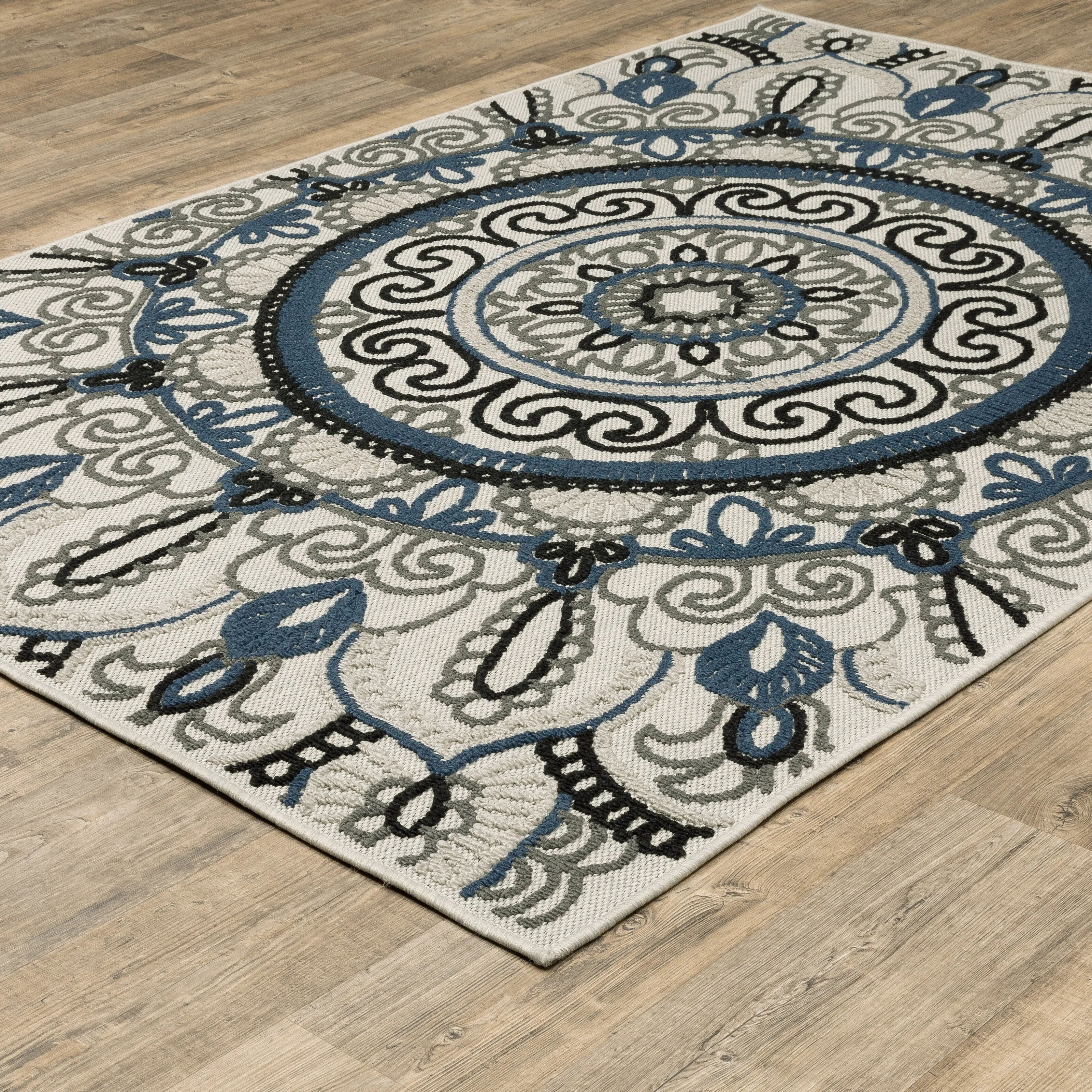 Vista Home Talcot Bohemian Medallion Gray/Blue Indoor-Outdoor Area Rug