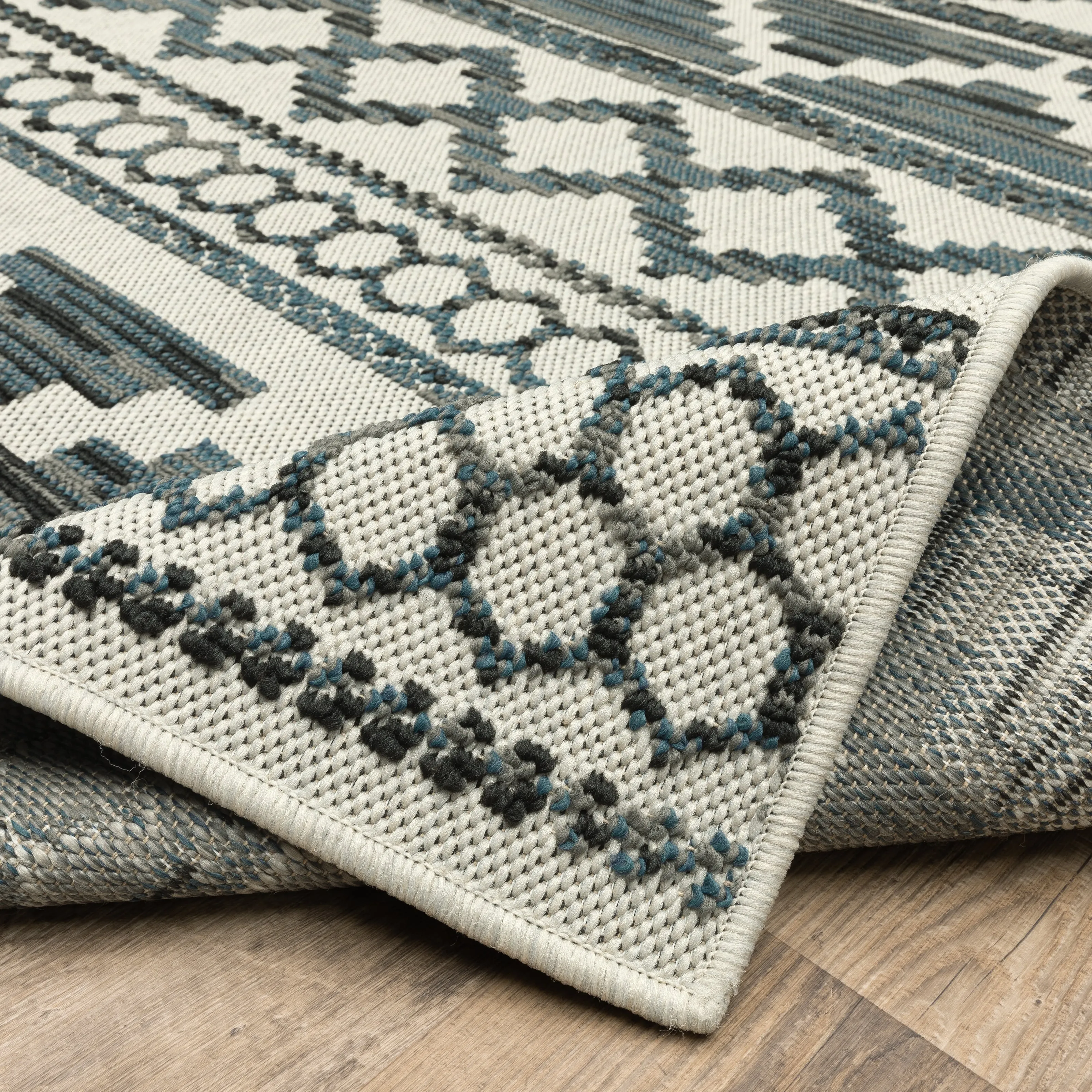 Vista Home Talcot Geometric Tribal Grey/ Teal Indoor-Outdoor Area Rug