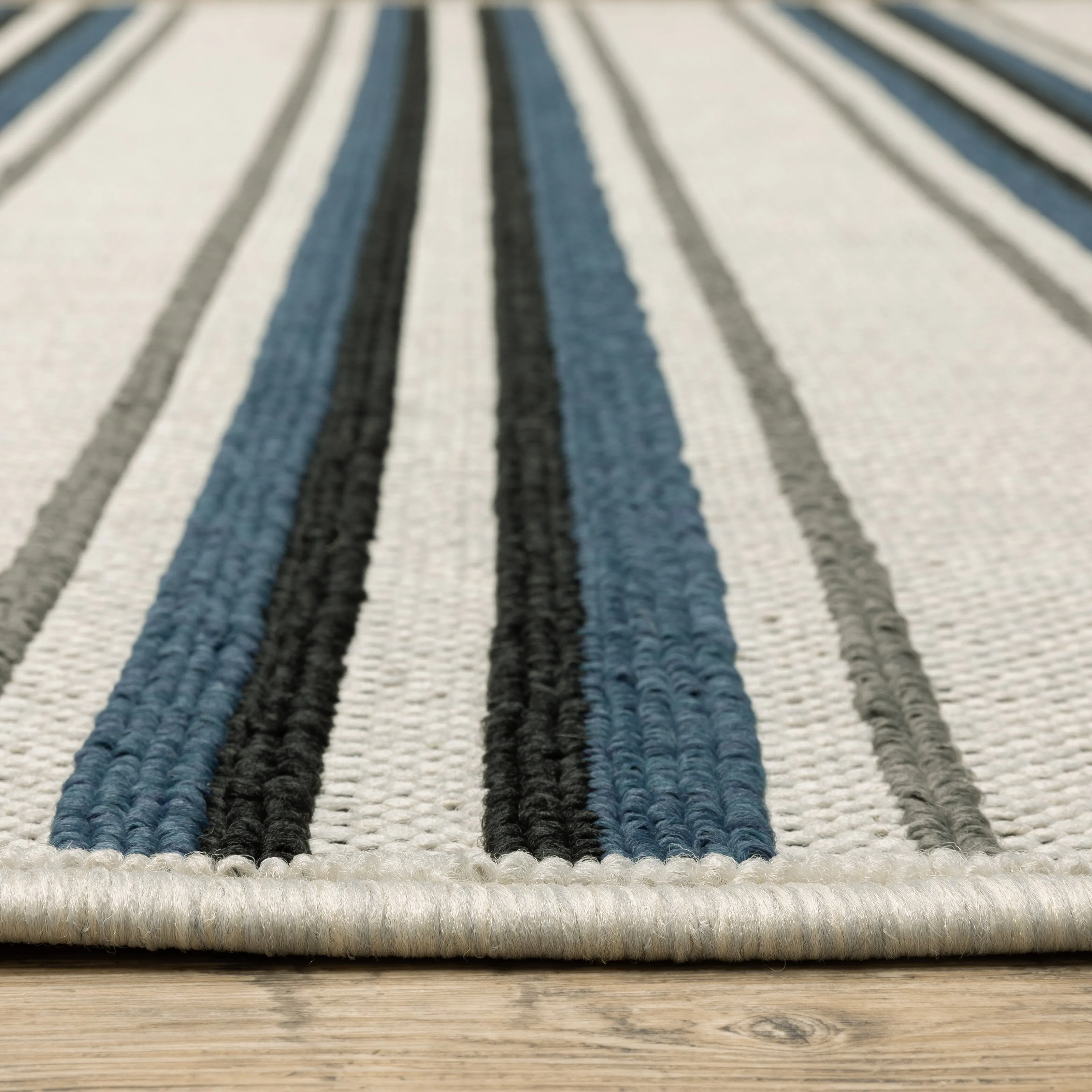 Vista Home Talcot Multi-Striped Grey/ Teal Indoor-Outdoor Area Rug