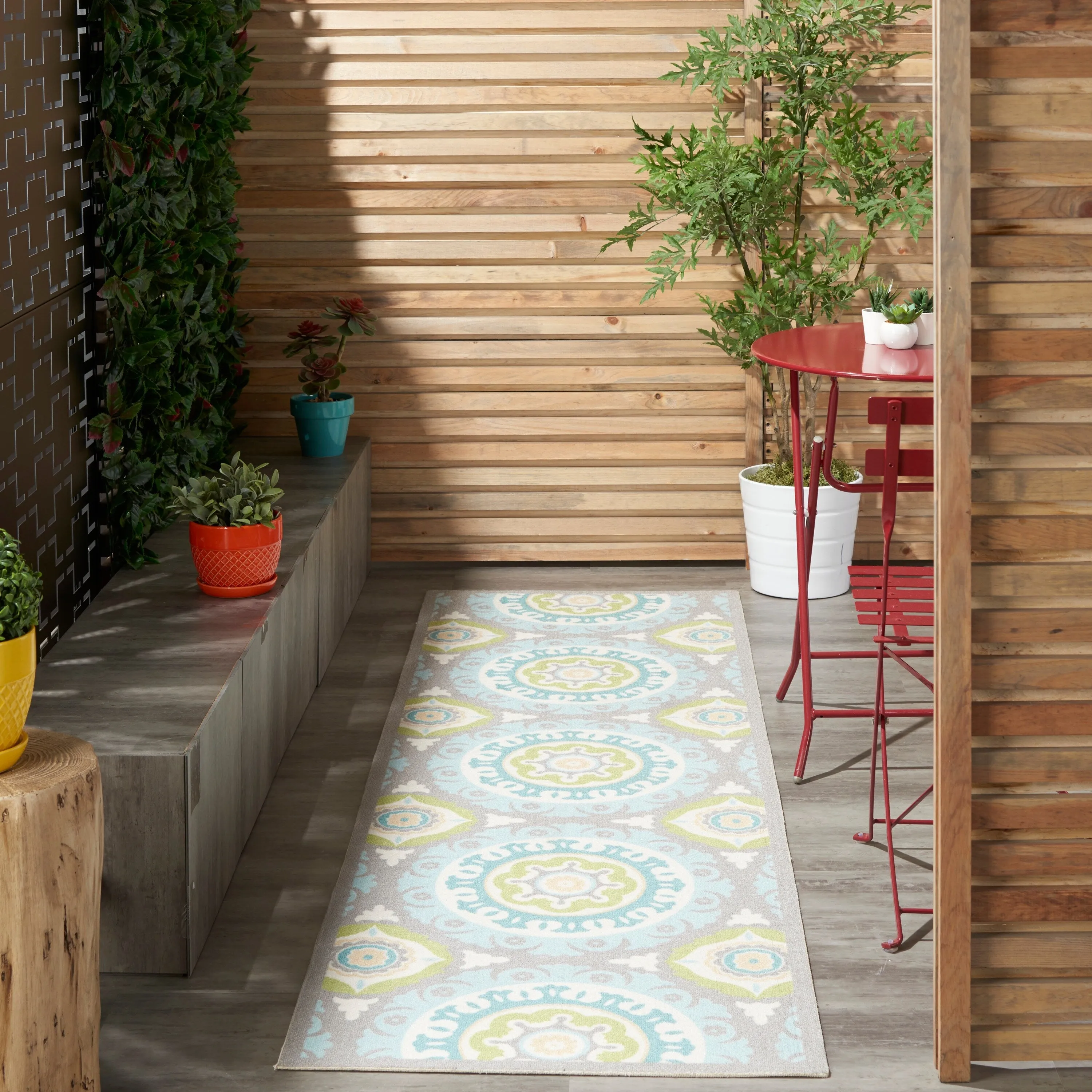 Waverly Sun N' Shade Indoor Outdoor Boho Medallion Area Rug