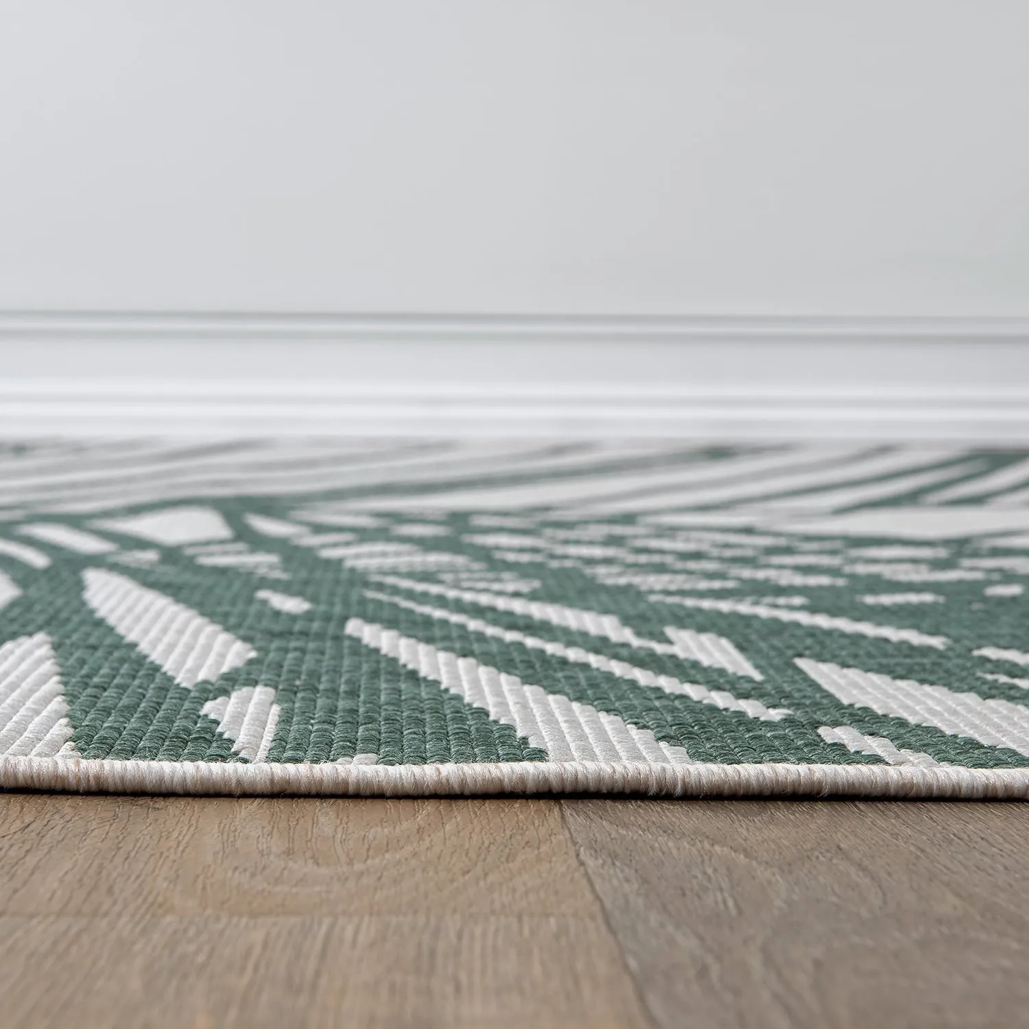 World Rug Gallery Nature Inspired Tropical Indoor/Outdoor Area Rug