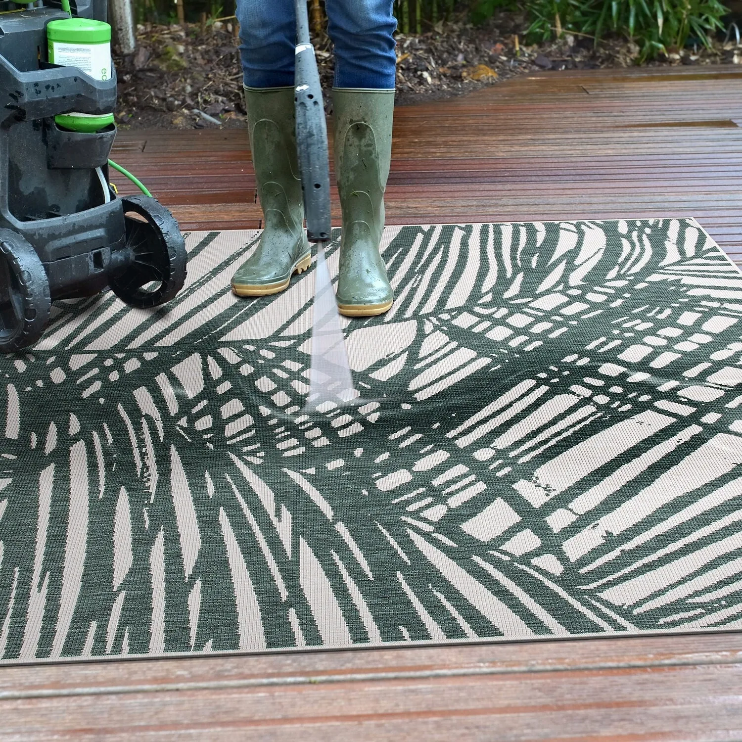 World Rug Gallery Nature Inspired Tropical Indoor/Outdoor Area Rug