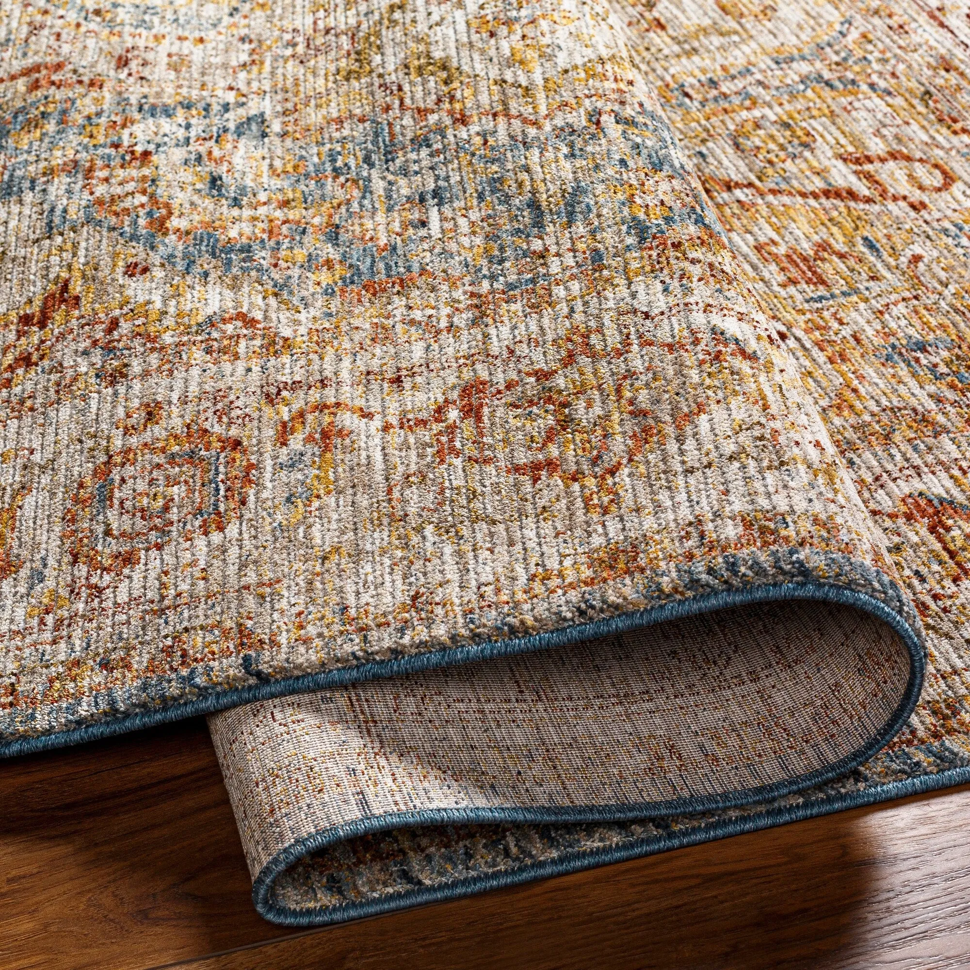 Zeynepe Traditional Medallion Area Rug